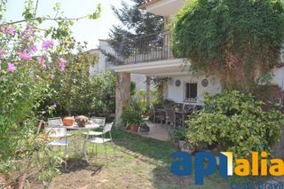 Chalet Carrer montclar. Oportunidad casa en mas trempat Chalet Carrer montclar. Oportunidad casa en mas trempat