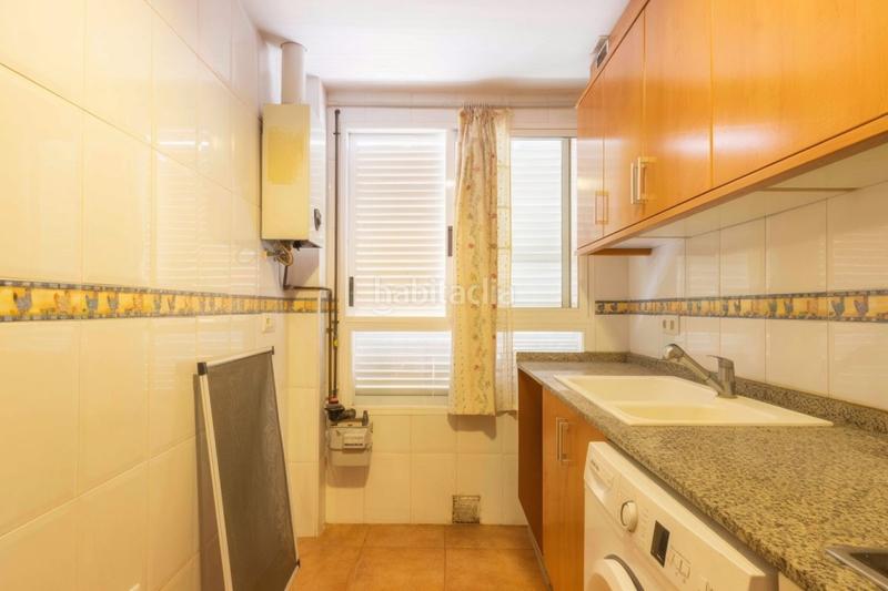 Foto b7603606-72ee-45d9-ad0e-dd5dee377874. Piso vivienda seminueva y con terraza en museros emperador en Massamagrell Foto b7603606-72ee-45d9-ad0e-dd5dee377874. Piso vivienda seminueva y con terraza en museros emperador en Massamagrell