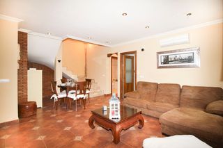 Maison à Massamagrell. Casa con 3 habitaciones con parking y aire acondicionado Maison à Massamagrell. Casa con 3 habitaciones con parking y aire acondicionado