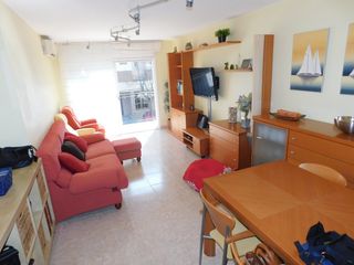 Piso Avinguda assumpta. Dos balcones y parking!!! Piso Avinguda assumpta. Dos balcones y parking!!!