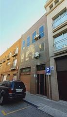 Edifici a Centre. Edificio de uso mixto en rentabilidad Edifici a Centre. Edificio de uso mixto en rentabilidad