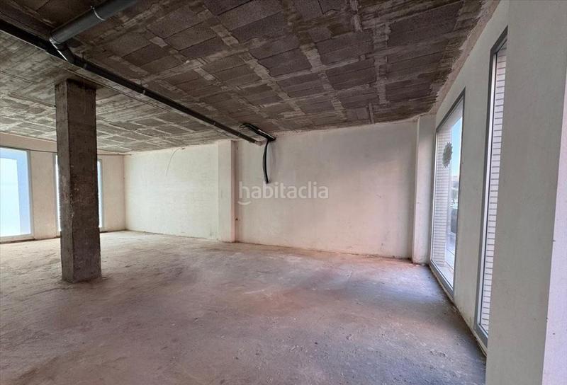 Foto a1474121-f9fc-4235-ba9a-265a115434b9. Ufficio in Piscinas Villarreal / Vila - real Foto a1474121-f9fc-4235-ba9a-265a115434b9. Ufficio in Piscinas Villarreal / Vila - real