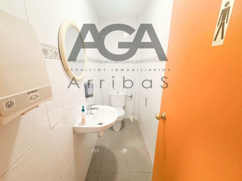 Foto 0ffcb816-4b3f-4ff2-b083-f0395a86e072. Local comercial a Progrés - Pep Ventura Badalona Foto 0ffcb816-4b3f-4ff2-b083-f0395a86e072. Local comercial a Progrés - Pep Ventura Badalona