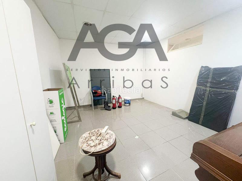 Foto b4ce0453-60be-48fd-a845-25c56bf7b8c8. Local comercial a Progrés - Pep Ventura Badalona Foto b4ce0453-60be-48fd-a845-25c56bf7b8c8. Local comercial a Progrés - Pep Ventura Badalona