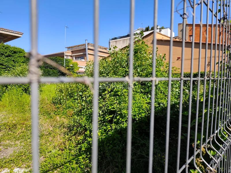 Foto 8ba6b970-3ed0-45d0-9f16-2ec1fcc5af40. Terreny residencial a carrer pius xii 13 a Barri Vell Salt Foto 8ba6b970-3ed0-45d0-9f16-2ec1fcc5af40. Terreny residencial a carrer pius xii 13 a Barri Vell Salt
