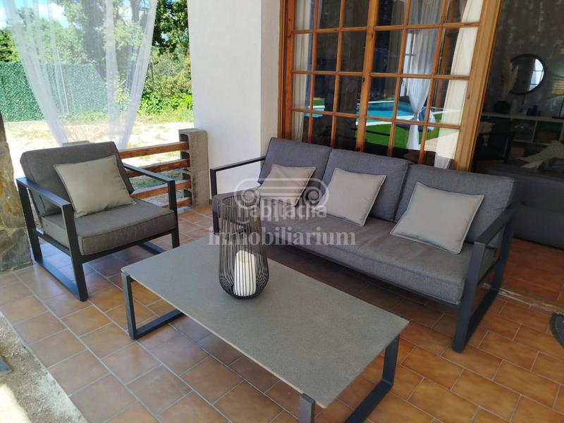 Foto c2570045-6cc1-4ef6-b516-519ab9f4bcbf. Casa  en venta en puigventos. en Centre Vidreres Foto c2570045-6cc1-4ef6-b516-519ab9f4bcbf. Casa  en venta en puigventos. en Centre Vidreres