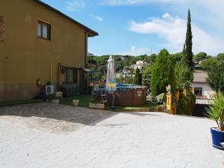 Chalet  Carrer ripollès. Casa en venta en maçanet de la selva. Chalet  Carrer ripollès. Casa en venta en maçanet de la selva.