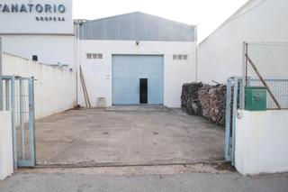Nau industrial a Calle calle de josé rivera forner 70. 1834nave industrial en oropesa del mar castellón Nau industrial a Calle calle de josé rivera forner 70. 1834nave industrial en oropesa del mar castellón