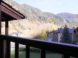 Casa adosada en Ordino-Ansalonga-Sornás. Casa adosada con 4 habitaciones, parking, calefacción y terraza Casa adosada en Ordino-Ansalonga-Sornás. Casa adosada con 4 habitaciones, parking, calefacción y terraza