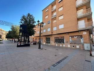 Lloguer Local Comercial Plaza joaquin costa. Local comercial en alquiler en el centro de la unón Lloguer Local Comercial Plaza joaquin costa. Local comercial en alquiler en el centro de la unón