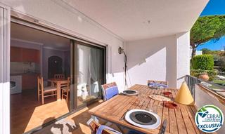 Etagenwohnung in Carrer de josep carner 8. Encanto y serenidad en la residencia els jardins 2 Etagenwohnung in Carrer de josep carner 8. Encanto y serenidad en la residencia els jardins 2