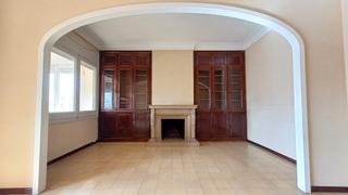 Appartement  Carrer d'aragó. Gran oportunidad para  realizar el piso de sus sueños  en la dre Appartement  Carrer d'aragó. Gran oportunidad para  realizar el piso de sus sueños  en la dre