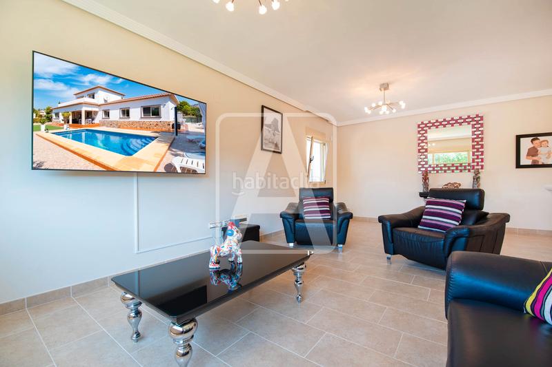 Foto 33e5d6c1-de0d-4694-be06-42f625fcf463. Chalet avec chauffage parking piscine dans Carrió - La Merced - Los Pinos Calp Foto 33e5d6c1-de0d-4694-be06-42f625fcf463. Chalet avec chauffage parking piscine dans Carrió - La Merced - Los Pinos Calp