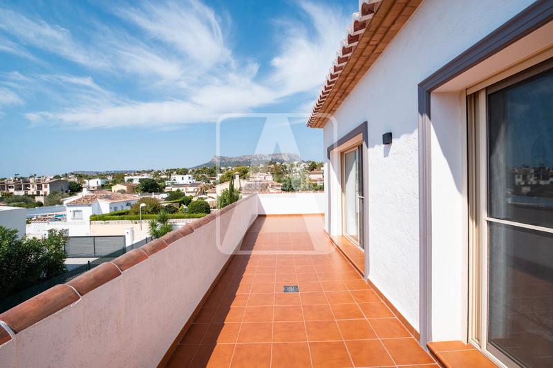 Foto 37c3edc7-d340-437f-bbb0-d166cf89c94d. Chalet avec chauffage parking piscine dans Carrió - La Merced - Los Pinos Calp Foto 37c3edc7-d340-437f-bbb0-d166cf89c94d. Chalet avec chauffage parking piscine dans Carrió - La Merced - Los Pinos Calp