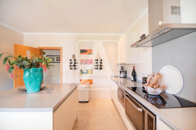 Foto 746300f0-76c4-454f-bc81-b5494046ff56. Chalet avec chauffage parking piscine dans Carrió - La Merced - Los Pinos Calp Foto 746300f0-76c4-454f-bc81-b5494046ff56. Chalet avec chauffage parking piscine dans Carrió - La Merced - Los Pinos Calp