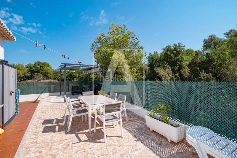 Foto 876aed52-49bd-46b6-b293-f966d03f6440. Chalet avec chauffage parking piscine dans Carrió - La Merced - Los Pinos Calp Foto 876aed52-49bd-46b6-b293-f966d03f6440. Chalet avec chauffage parking piscine dans Carrió - La Merced - Los Pinos Calp