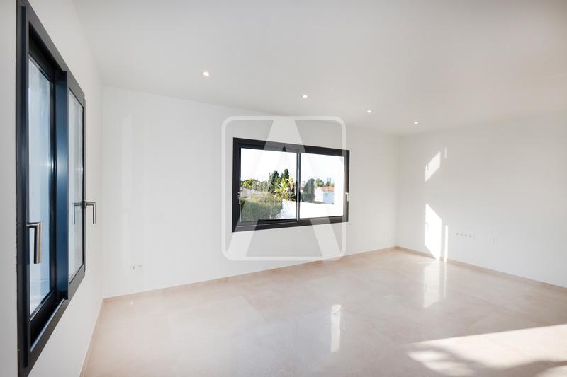 Foto a915113f-c73c-4adf-b836-84fea2e8472c. Chalet avec chauffage parking piscine dans Carrió - La Merced - Los Pinos Calp Foto a915113f-c73c-4adf-b836-84fea2e8472c. Chalet avec chauffage parking piscine dans Carrió - La Merced - Los Pinos Calp