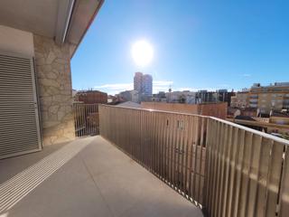 Pis a Platja Gran. Obra nueva finalizada en segunda linea de mar Pis a Platja Gran. Obra nueva finalizada en segunda linea de mar