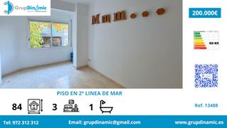 Pis a Platja Gran. Piso de 84 m2 en tercera linea de mar Pis a Platja Gran. Piso de 84 m2 en tercera linea de mar