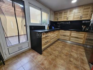 Maison jumelée à Tona. Oportunidad Maison jumelée à Tona. Oportunidad
