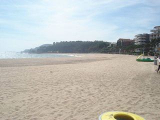 Lloguer Restaurant Fenals - playa. A un min de la playa Lloguer Restaurant Fenals - playa. A un min de la playa