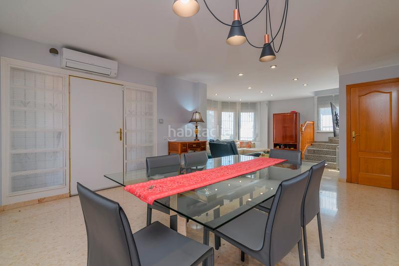 Foto d7983978-b0ba-42f4-a63f-83beb3f54720. Casa con riscaldamento parcheggio piscina in Torrent Ballester Viladecans Foto d7983978-b0ba-42f4-a63f-83beb3f54720. Casa con riscaldamento parcheggio piscina in Torrent Ballester Viladecans