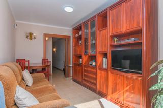 Appartement  Carrer de cornellà modern. ¡piso en zona gavarra de 3 habitaciones y balcón cerca de todos Appartement  Carrer de cornellà modern. ¡piso en zona gavarra de 3 habitaciones y balcón cerca de todos