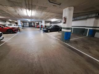 Parking coche en Ronda de sant oleguer 33. Plaza cerrada Parking coche en Ronda de sant oleguer 33. Plaza cerrada