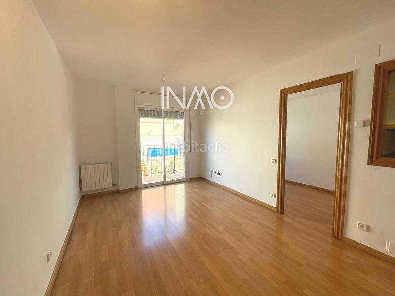 Foto 5b591a83-2fc3-4771-b6b7-94e7a11eb755. Duplex avec chauffage parking dans Ca n´Oriol Rubí Foto 5b591a83-2fc3-4771-b6b7-94e7a11eb755. Duplex avec chauffage parking dans Ca n´Oriol Rubí