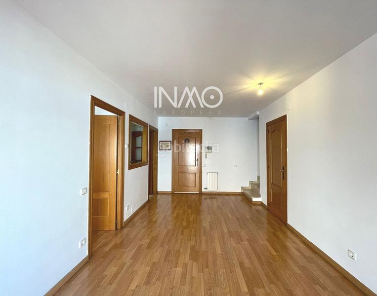 Foto 99252e6d-9bc3-44c9-a0ca-4d2452ff476b. Duplex avec chauffage parking dans Ca n´Oriol Rubí Foto 99252e6d-9bc3-44c9-a0ca-4d2452ff476b. Duplex avec chauffage parking dans Ca n´Oriol Rubí