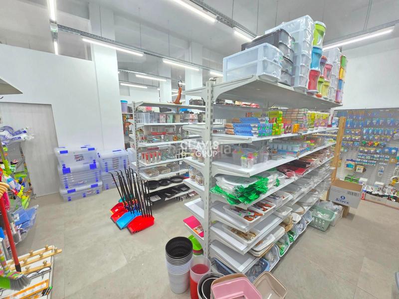Foto 68e7cf76-3e85-4047-aea2-301b276f54df. Local comercial  ventaalquiler patio Prosperitat en Barcelona Foto 68e7cf76-3e85-4047-aea2-301b276f54df. Local comercial  ventaalquiler patio Prosperitat en Barcelona