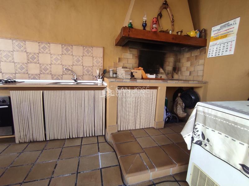 Foto 04f261f8-3590-4c71-9ea2-88b63671c354. Chalet in Plaza Castelar - Mercado Central Elda Foto 04f261f8-3590-4c71-9ea2-88b63671c354. Chalet in Plaza Castelar - Mercado Central Elda