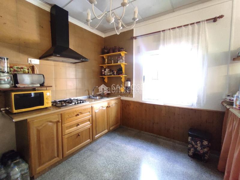 Foto 4ed92070-fab1-4c4f-9545-e2c8a6b565a7. Chalet in Plaza Castelar - Mercado Central Elda Foto 4ed92070-fab1-4c4f-9545-e2c8a6b565a7. Chalet in Plaza Castelar - Mercado Central Elda