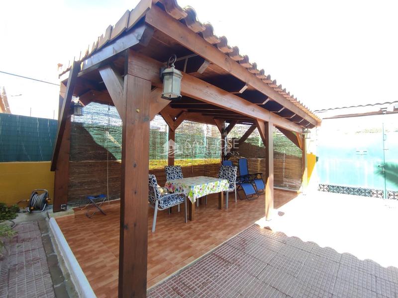 Foto 524c0254-5983-4b1c-9d61-eee9ae6f1a1b. Chalet in Plaza Castelar - Mercado Central Elda Foto 524c0254-5983-4b1c-9d61-eee9ae6f1a1b. Chalet in Plaza Castelar - Mercado Central Elda