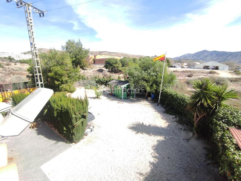 Foto 90b3128f-ec7c-43da-b796-81dc97bd8497. Chalet in Plaza Castelar - Mercado Central Elda Foto 90b3128f-ec7c-43da-b796-81dc97bd8497. Chalet in Plaza Castelar - Mercado Central Elda