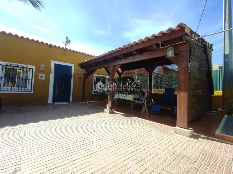 Foto fcd752f4-3337-4130-9640-d5f93605848c. Chalet in Plaza Castelar - Mercado Central Elda Foto fcd752f4-3337-4130-9640-d5f93605848c. Chalet in Plaza Castelar - Mercado Central Elda