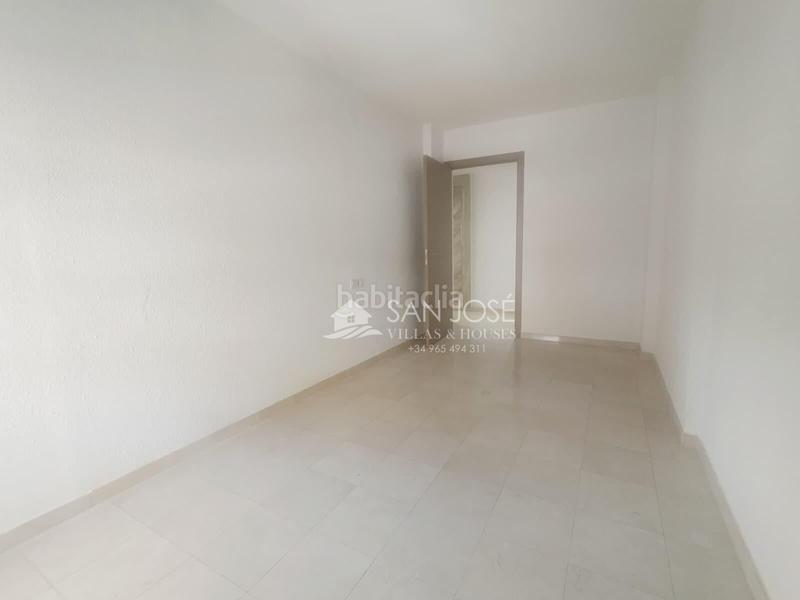 Foto 1c00e5cd-e0af-43d2-901d-d4b8aa6f182a. Pis a Novelda Foto 1c00e5cd-e0af-43d2-901d-d4b8aa6f182a. Pis a Novelda