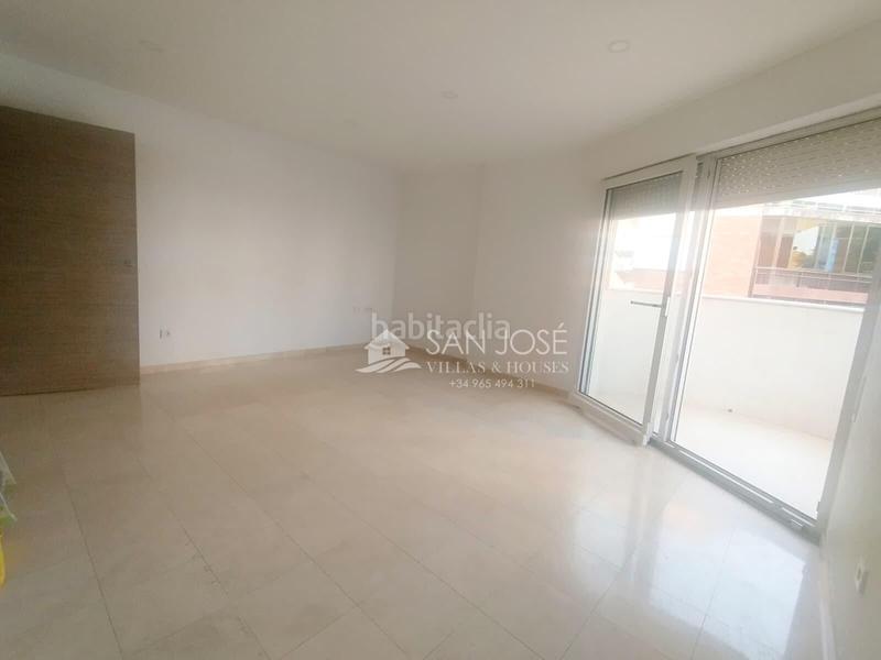 Foto 458ab0fc-ba2a-4b0e-ad1b-b40c70dc6d48. Pis a Novelda Foto 458ab0fc-ba2a-4b0e-ad1b-b40c70dc6d48. Pis a Novelda