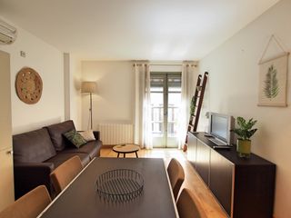 Holiday lettings Apartment Carrer croada. Agradable piso 2 hab. amueblado Holiday lettings Apartment Carrer croada. Agradable piso 2 hab. amueblado