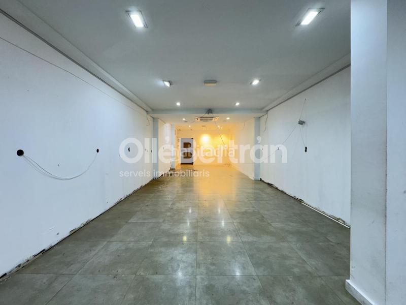 Foto 0426d1c5-2ed2-4748-8b75-ff1f0f149296. Location local commercial dans Hostafrancs Barcelona Foto 0426d1c5-2ed2-4748-8b75-ff1f0f149296. Location local commercial dans Hostafrancs Barcelona