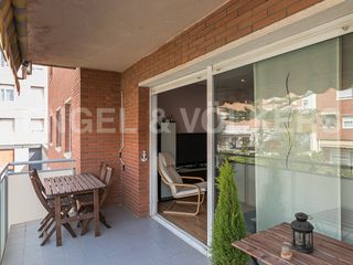Piso Mas lluí. Reformado, amplio y luminoso Piso Mas lluí. Reformado, amplio y luminoso