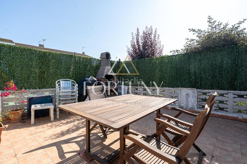 Foto fd0e1381-5659-4c34-98e8-f34889290347. Casa adossada amb calefacció piscina a Ponent Reus Foto fd0e1381-5659-4c34-98e8-f34889290347. Casa adossada amb calefacció piscina a Ponent Reus