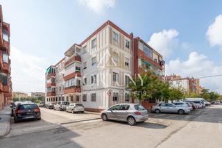 Appartement à Calle prades 20. Piso en venta calle prades, torreforta. Appartement à Calle prades 20. Piso en venta calle prades, torreforta.
