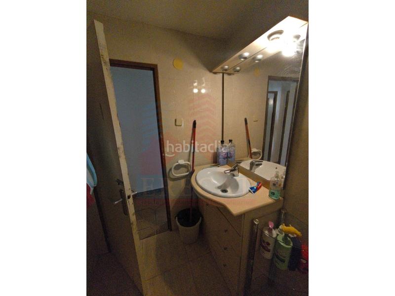 Foto a4d7262f-319a-48dd-af7f-8638ca676f7c. Pis a Els Merinals Sabadell Foto a4d7262f-319a-48dd-af7f-8638ca676f7c. Pis a Els Merinals Sabadell