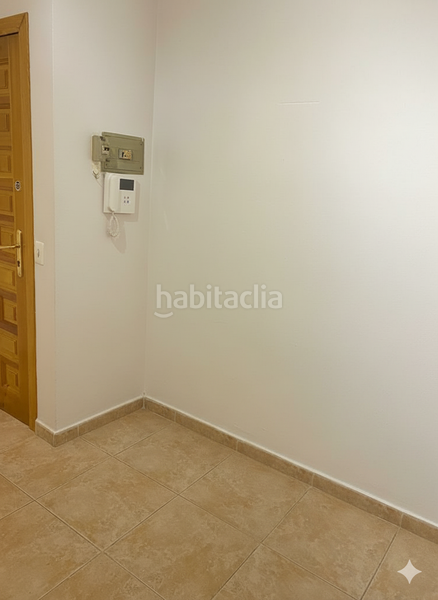 Foto 08a24f22-2d8f-478e-a12d-8e4134754b65. Etagenwohnung mit heizung in Nord Vic Foto 08a24f22-2d8f-478e-a12d-8e4134754b65. Etagenwohnung mit heizung in Nord Vic