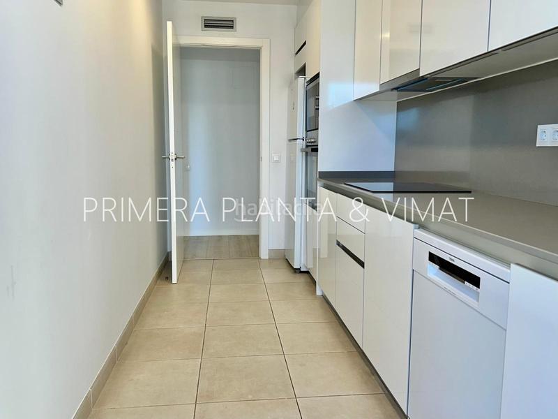 Foto 03e8fc60-85da-44d7-838a-35561bd0cbd4. Piano terra con riscaldamento parcheggio in La Catalana Sant Adrià de Besòs Foto 03e8fc60-85da-44d7-838a-35561bd0cbd4. Piano terra con riscaldamento parcheggio in La Catalana Sant Adrià de Besòs