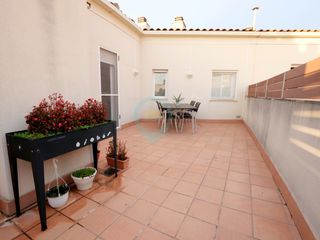 Ático en Carrer roser, 33. Con gran terraza y dos parkings Ático en Carrer roser, 33. Con gran terraza y dos parkings