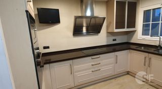 Duplex Prop zona escolar. Totalment reformat qualitats Duplex Prop zona escolar. Totalment reformat qualitats