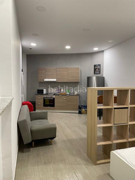 Foto f85baa7b-60da-49e0-b2bc-79335ca119dc. Estudio en Sants-Badal Barcelona Foto f85baa7b-60da-49e0-b2bc-79335ca119dc. Estudio en Sants-Badal Barcelona