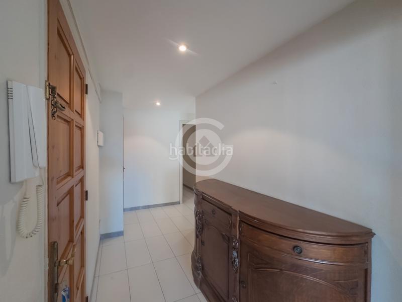 Foto 21675835-1c6e-408b-8396-8d523f247a72. Ático  con encanto en el centro — luminoso, amplio y con vistas despejadas en Palafrugell Foto 21675835-1c6e-408b-8396-8d523f247a72. Ático  con encanto en el centro — luminoso, amplio y con vistas despejadas en Palafrugell